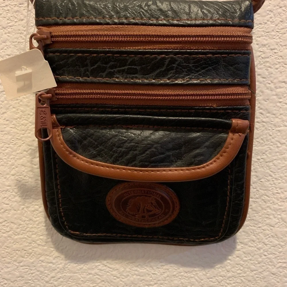 Vintage NWT International All WeatherWear Purse.​​​​​​​​​​​​​​​​​​​​​​